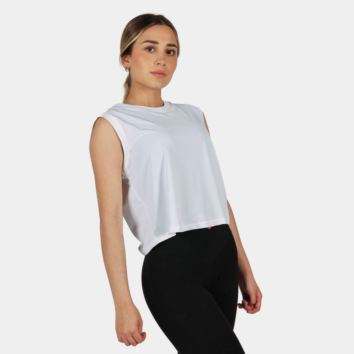 White easy fit tee