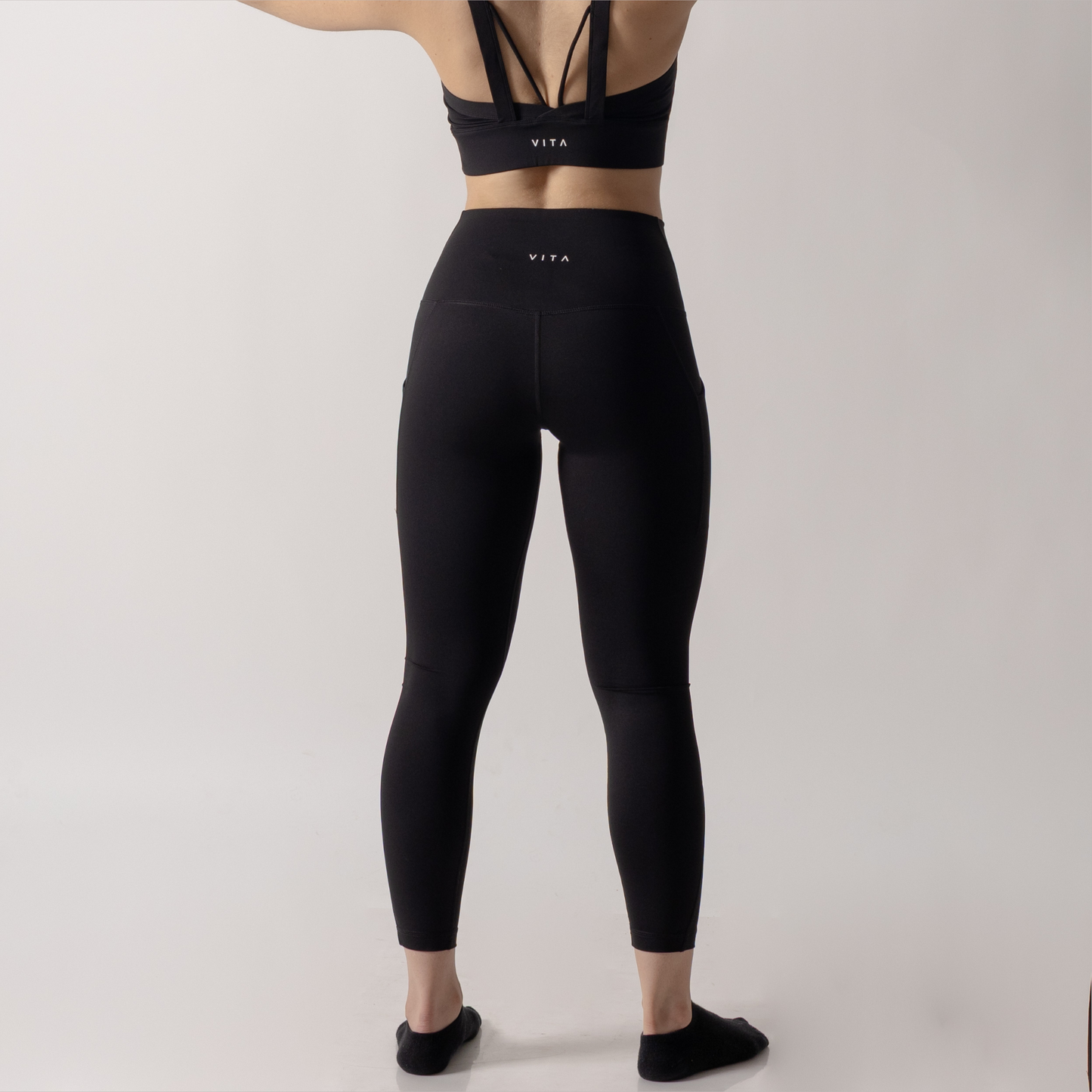 Endurance Black Top