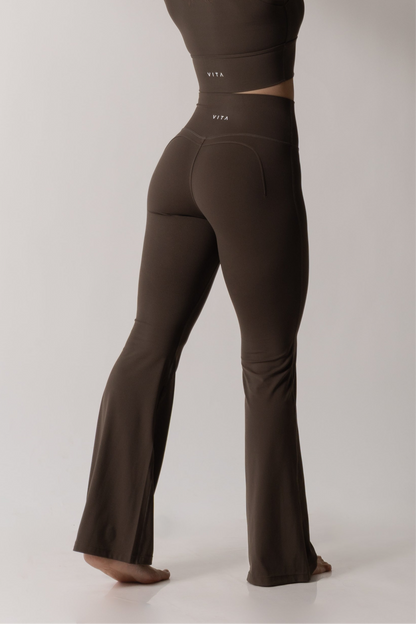 Sleek mocha leggings